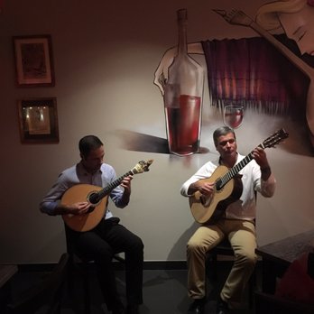 Adega Machado - Fado Inside the Box - Fado Houses Near Me - Lisbon, 11