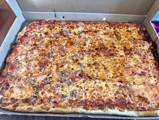 LUIGI’S FAMOUS PIZZA - Updated February 2025 - 56 Photos & 111 Reviews