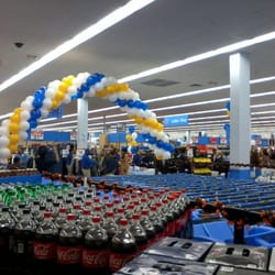 Walmart Supercenter - Grand opening ceremony