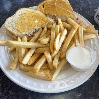 Rock & Roll Diner - Crab melt with fries - Diners Near Me - Oceano, California Rock & Roll Diner - Crab melt with fries - Diners Near Me - Oceano, California