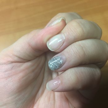 Infinity Nails - Nails by Kevin - Gel lifting away from the sides of the nail bad after less than a week - Nail Salons Near Me - Simi Valley, California