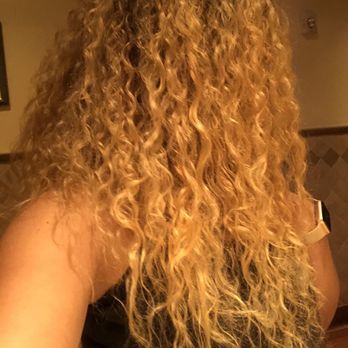 Midtown Curls - Hair Salons Near Me - Reno, Nevada