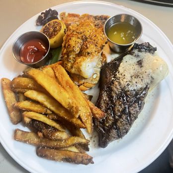 High Point Restaurant - Lobster Tail and New York New York Strip - New American Near Me - Monteagle, Tennessee