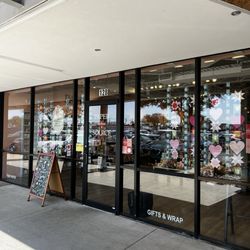 Paper Source - Entrance