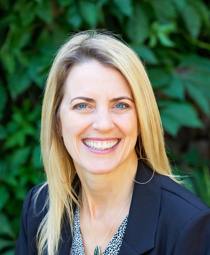 JULIE GILBERTCOPPER WEST REAL ESTATE Updated August 2024 14 Oak St