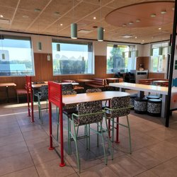 McDonald's - Recently remodeled dinning room