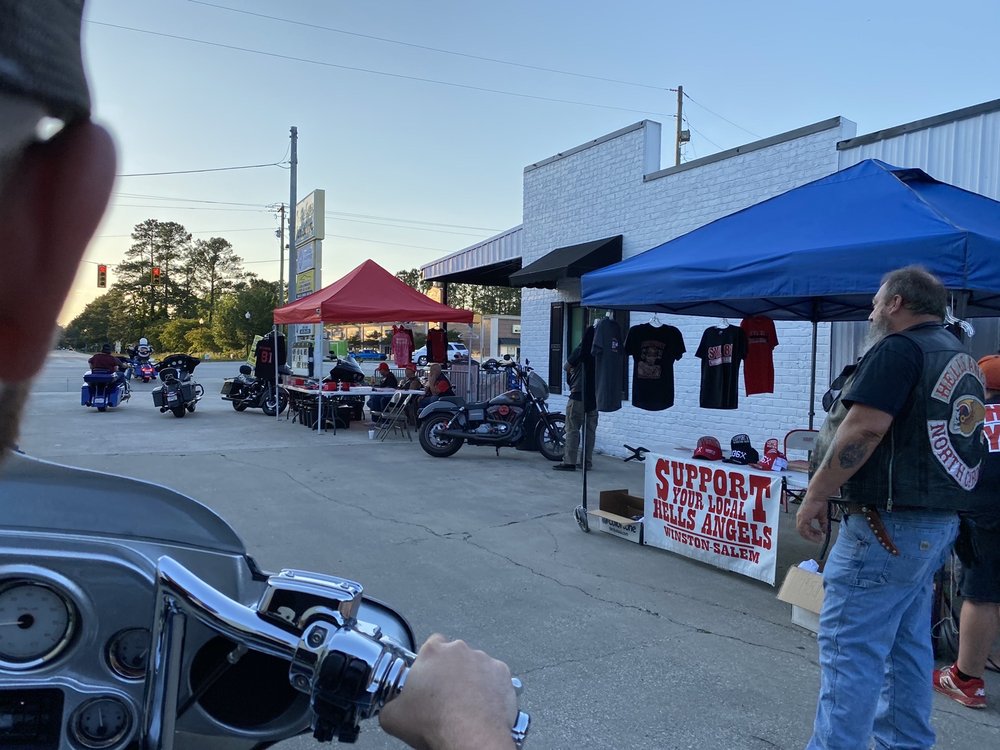 THE WILD HORSE SALOON Updated September 2024 10785 Hwy 707