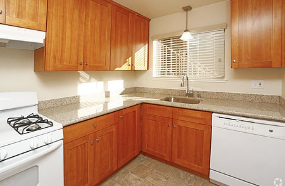 LAKE VASONA MANOR Updated June 2024 909 University Ave, Los Gatos