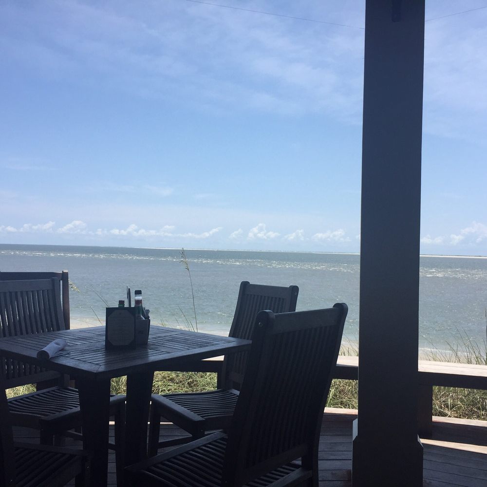 The ocean view! The ocean view!