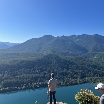 Rattlesnake Ledge Trail - Hiking Near Me