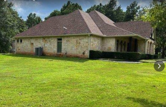 Slide of Elite Roofing