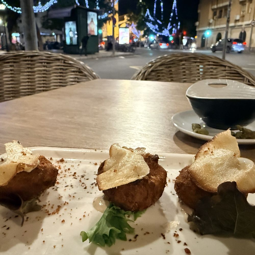 Catalina - Spicy Bombs - Spanish Near Me - Seville, SE