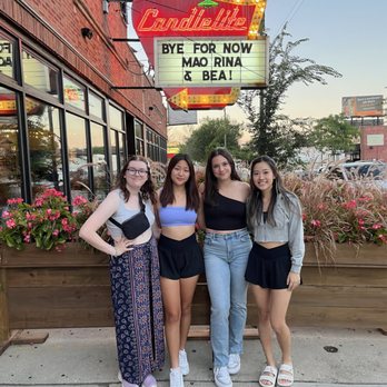 Candlelite Chicago - Pizza Near Me - Chicago, Illinois Candlelite Chicago - Pizza Near Me - Chicago, Illinois
