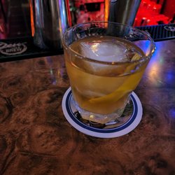 The Willow Den - Redwood Empire - Pipe Dream bourbon Old Fashioned