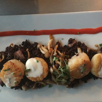 Grille 3501 - Seared Sea Scallops - New American Near Me - Allentown, Pennsylvania