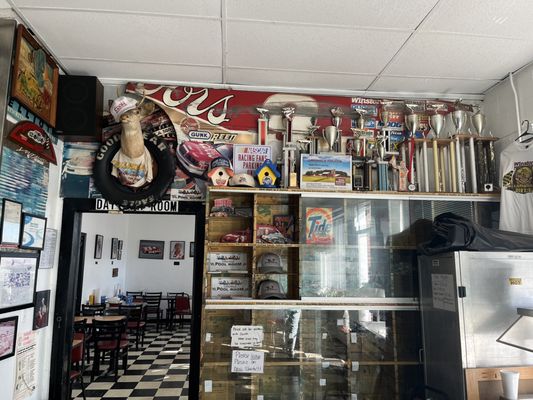 Dawsonville Pool Room by null