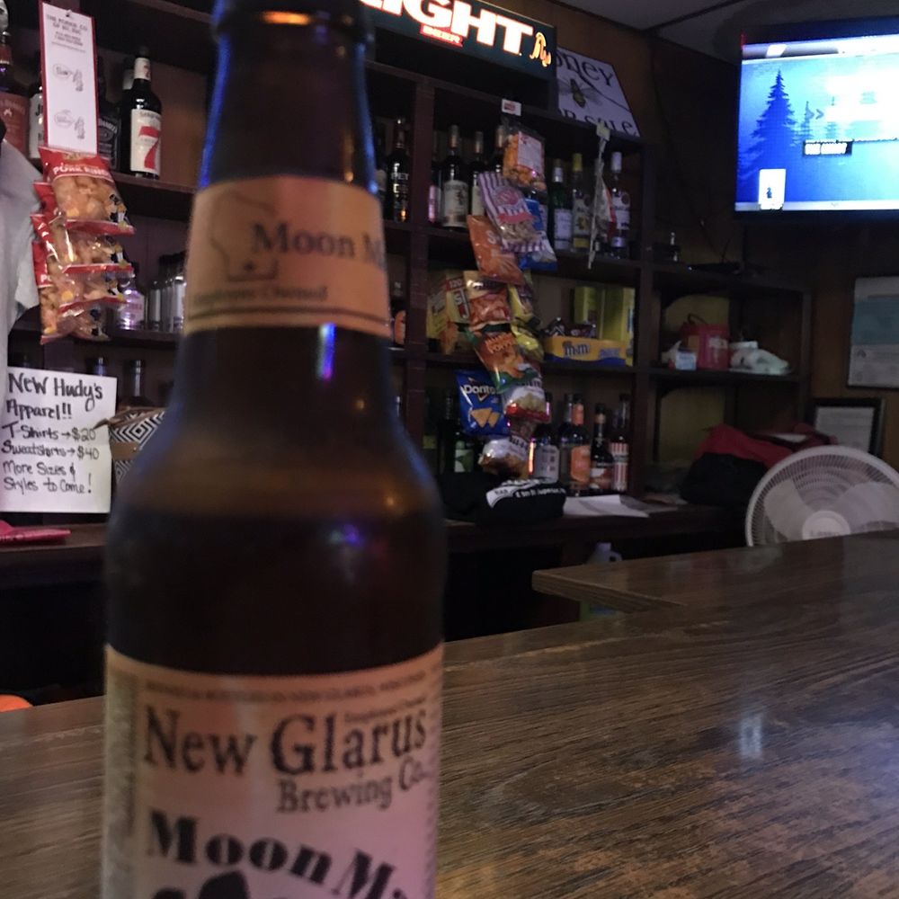 Hudy's Bar - Inside - Bars Near Me - Superior, Wisconsin Hudy's Bar - Inside - Bars Near Me - Superior, Wisconsin