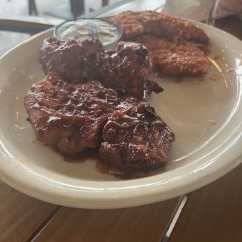 Amherst Pizza & Ale House - Chicken fingers - Pizza Near Me - Amherst, New York Amherst Pizza & Ale House - Chicken fingers - Pizza Near Me - Amherst, New York