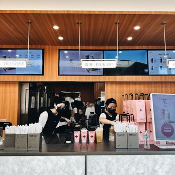 Molly Tea - Inside space, service is quick and professional - Bubble Tea Near Me - Bellevue, Washington Molly Tea - Inside space, service is quick and professional - Bubble Tea Near Me - Bellevue, Washington