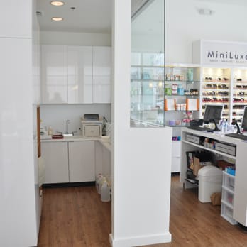 MiniLuxe - Nail Salons Near Me - Lynnfield, Massachusetts MiniLuxe - Nail Salons Near Me - Lynnfield, Massachusetts