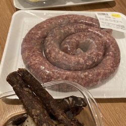 SA Meat Shops - Meat pies, Boerewors, droëwors, and biltong