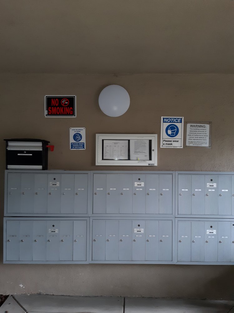 NEWCASTLE TOWERS APARTMENTS 30 Photos 5415 Newcastle Ave, Encino