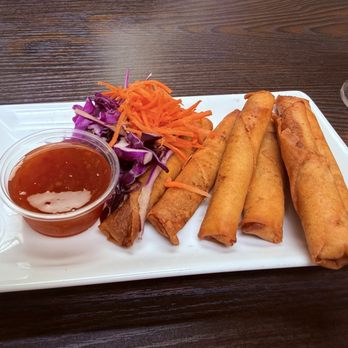Drunken Elephant Pizza & Brews - DE Lumpia - Pizza Near Me - Temecula, California