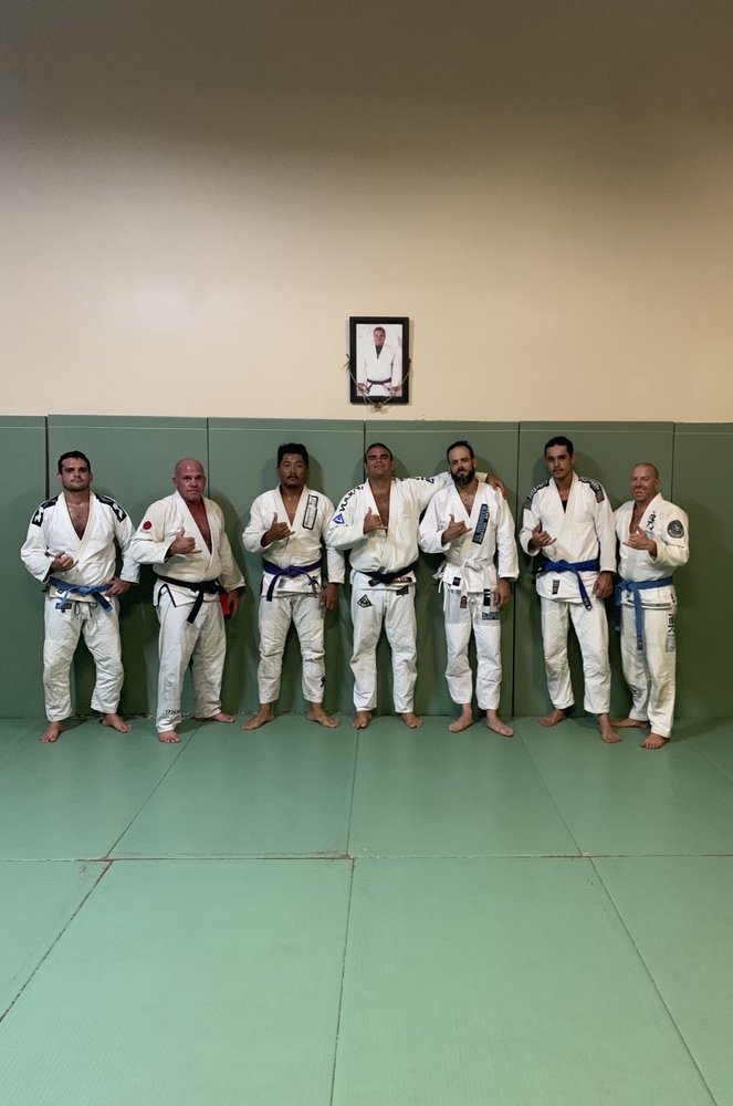 CARLSON GRACIE JIUJITSU 15 Photos & 28 Reviews 11 Ulupono St