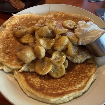 Lulu's Waikiki - Banana Foster Mochi Pancakes - Burgers Near Me - Honolulu, Hawaii Lulu's Waikiki - Banana Foster Mochi Pancakes - Burgers Near Me - Honolulu, Hawaii