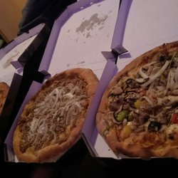Pizza-Inn