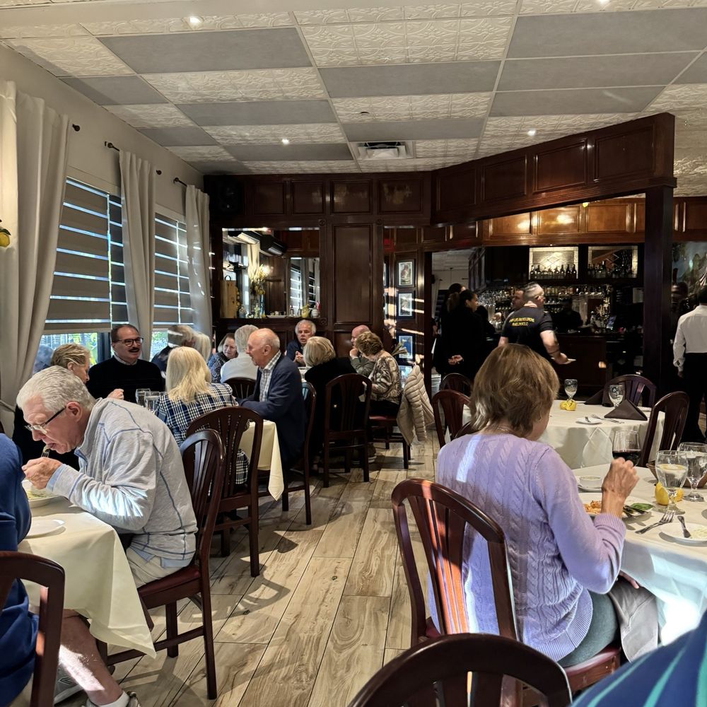 Limoncello Naples - Italian Near Me - Naples, Florida