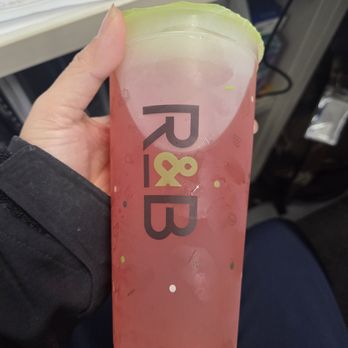 R&B Tea - Sunnyvale - Strawberry tea - Coffee & Tea Near Me - Sunnyvale, California R&B Tea - Sunnyvale - Strawberry tea - Coffee & Tea Near Me - Sunnyvale, California