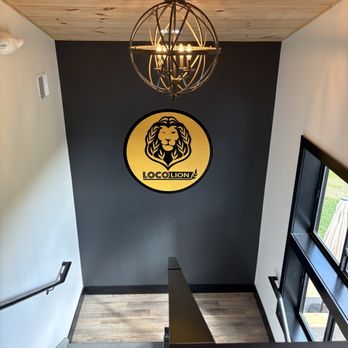 Loco Lion Brewery and Winery - Breweries Near Me - Purcellville, Virginia
