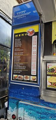 Mariscos & Birria El Prieto by null