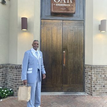 Oak Steakhouse - Humbly Handsome Guy out on a Thursday - New American Near Me - Alpharetta, Georgia Oak Steakhouse - Humbly Handsome Guy out on a Thursday - New American Near Me - Alpharetta, Georgia