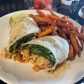 Tickets Newport - Grilled Chicken Wrap with Buffalo sauce - American Near Me - Middletown, Rhode Island Tickets Newport - Grilled Chicken Wrap with Buffalo sauce - American Near Me - Middletown, Rhode Island
