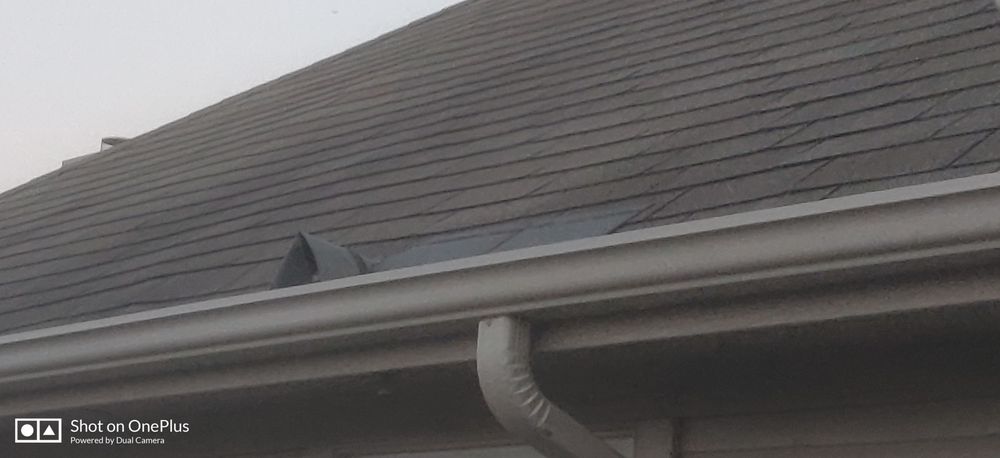 Slide of Collin county roofers