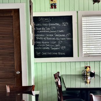 The Catch - Sports Bars Near Me - Key Largo, Florida