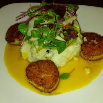 Sarabeth's - scallops - Breakfast & Brunch Near Me - New York, New York