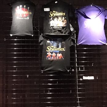 The Wiltern - The Stylistics Merchandise - Music Venues Near Me - Los Angeles, California