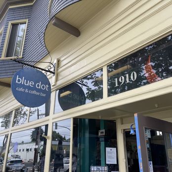 Blue Dot Cafe and Coffee Bar - Exterior of Blue Dot Cafe and Coffee Bar in Alameda. - Breakfast & Brunch Near Me - Alameda, California