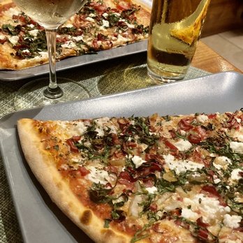 Organic Pizza - So delicious! - Pizza Near Me - Salzburg, 5 Organic Pizza - So delicious! - Pizza Near Me - Salzburg, 5