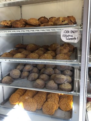 Pena's Bakery by null