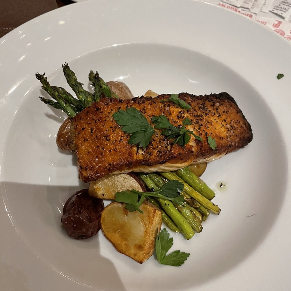 Water's Edge Grill - Salmon, red potatoes, grilled asparagus - New American Near Me - Cambridge, Maryland Water's Edge Grill - Salmon, red potatoes, grilled asparagus - New American Near Me - Cambridge, Maryland