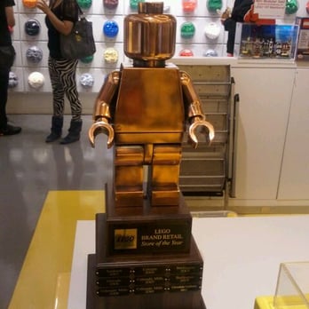 The Lego Store - Store of the year - Toy Stores Near Me - Glendale, California