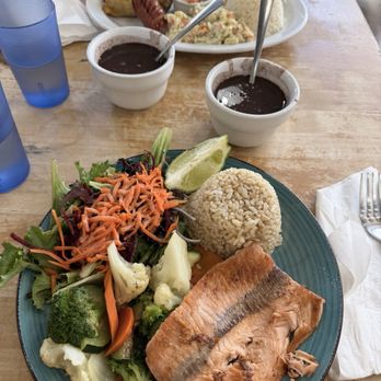 Panelas Brazil Cuisine - Salmon plate - Brazilian Near Me - Redondo Beach, California Panelas Brazil Cuisine - Salmon plate - Brazilian Near Me - Redondo Beach, California