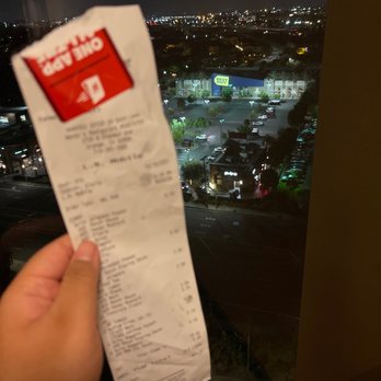 Wendy's - Fast Food Near Me - Orange, California Wendy's - Fast Food Near Me - Orange, California