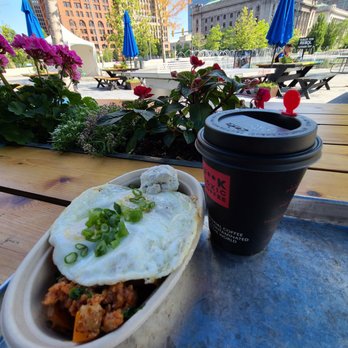 REBOL - Breakfast bol - Coffee & Tea Near Me - Cleveland, Ohio REBOL - Breakfast bol - Coffee & Tea Near Me - Cleveland, Ohio