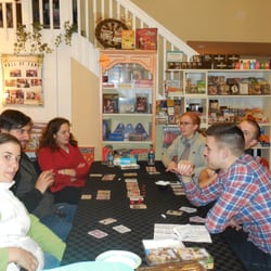 Boxes and Bears - Playing games in a comfortable homelike environment