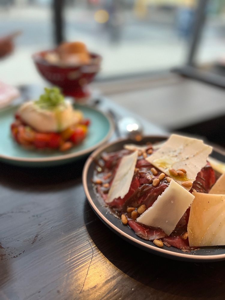 SOTTO LA LUNA 287 Photos & 105 Reviews 3439 31st St, Astoria, New